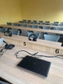  Nowoczesne laboratorium do nauki języków obcych.