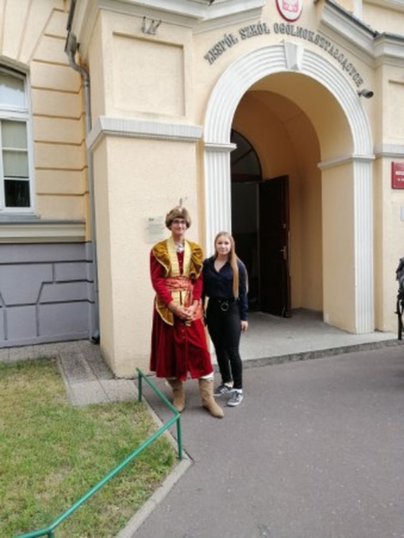 mt_gallery: Narodowe Czytanie