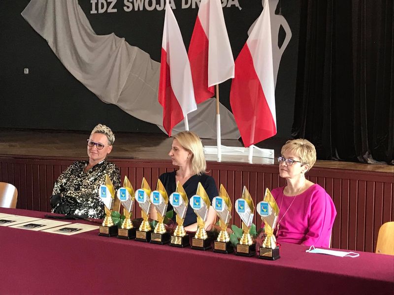 mt_gallery: Pożegnanie klas trzecich 