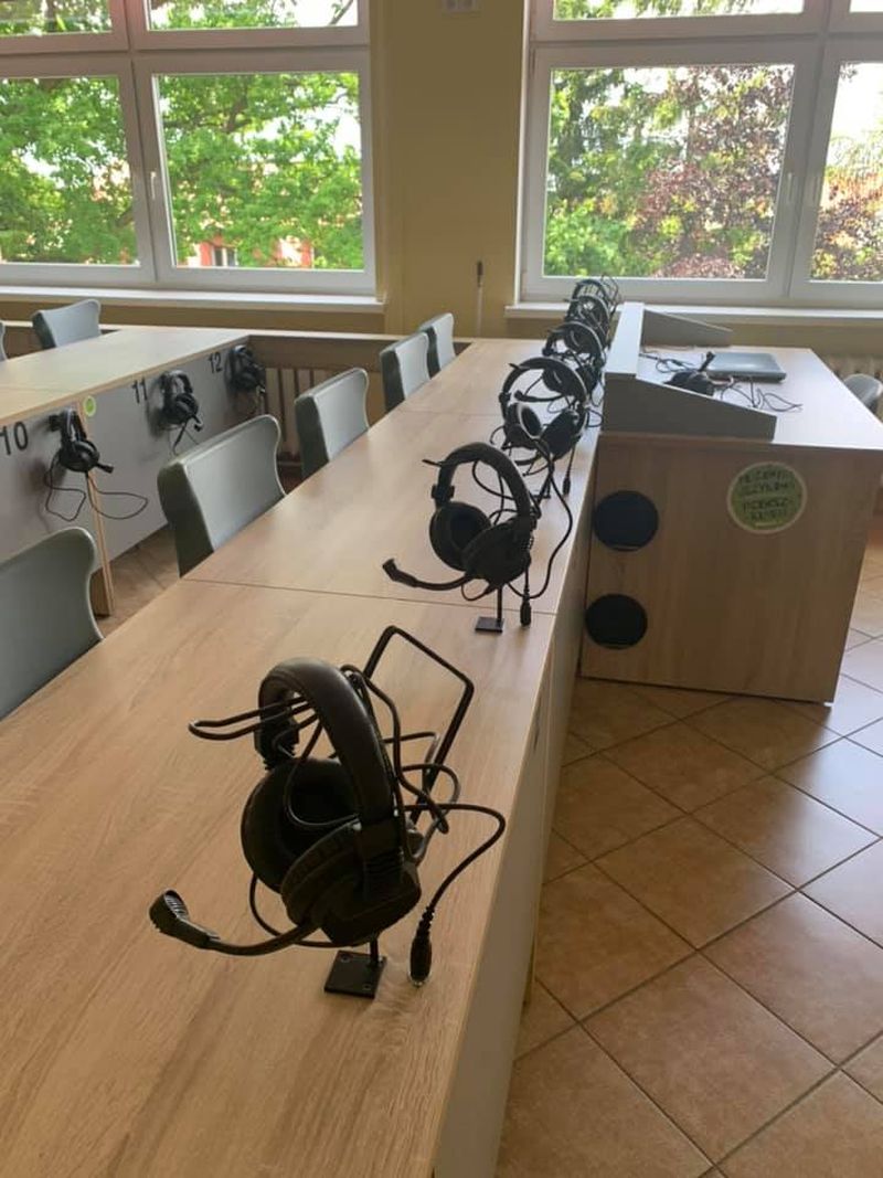 mt_gallery: Nowoczesne laboratorium do nauki języków obcych.